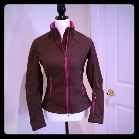 Nike Athletic Jacket w/ Bright Fleece Lining - Picture 1 of 4